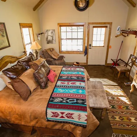 Hotel Nrs Event Center & Guest Ranch Decatur Esterno foto